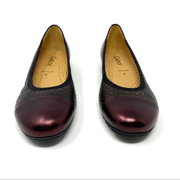 Gabor Shimmering Burgundy Loafers - Picture 3 of 8